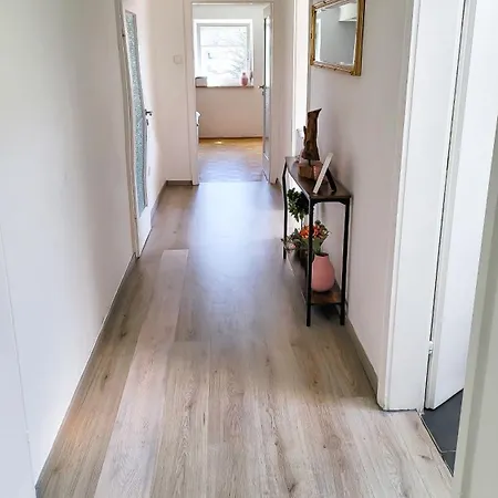 Dg L- 40m2 2-zimmer 15 Min Von Salzburg Entfernt Апартаменты Фрайлассинг